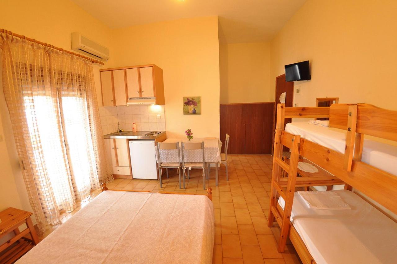 Achilleas Rooms Sivota  Exterior photo